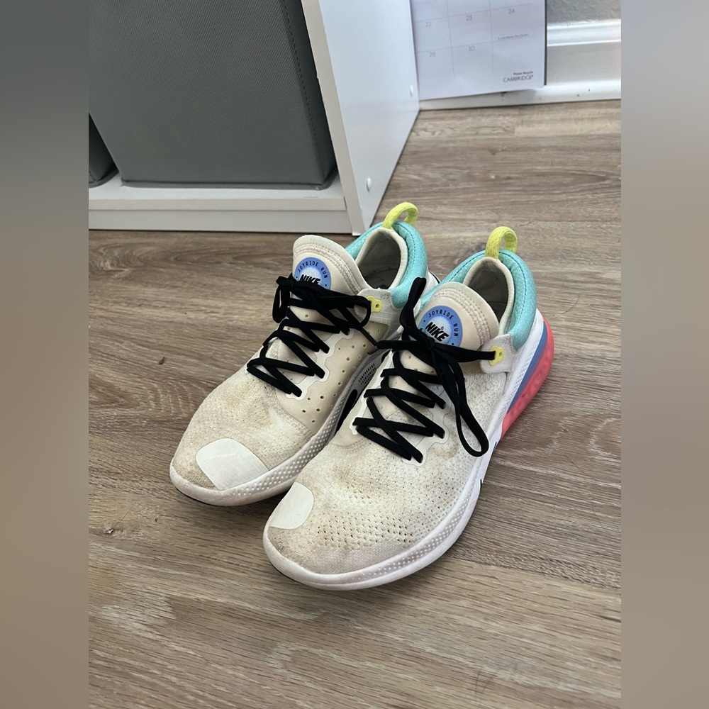 nike running shoes